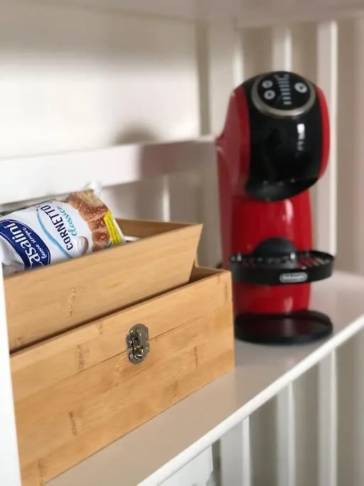 バッサーノ・デル・グラッパCasa Aliyaアパートメント イタリア